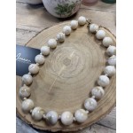 Collier perles beige en acier inoxydable – Élégance intemporelle