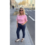 Jean brut coupe cigarette – Confort et élégance