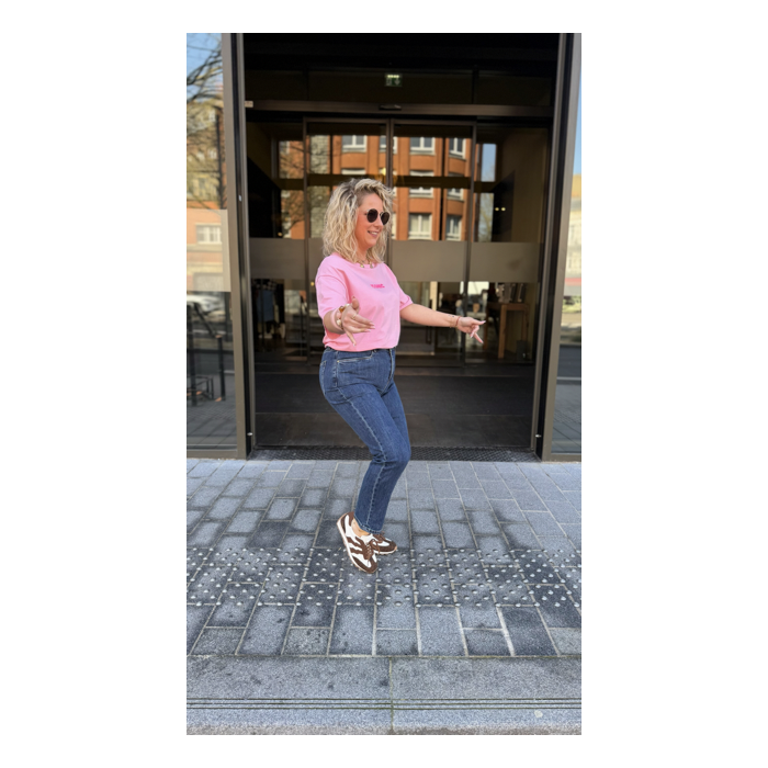 Jean brut coupe cigarette – Confort et élégance