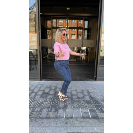 Jean brut coupe cigarette – Confort et élégance