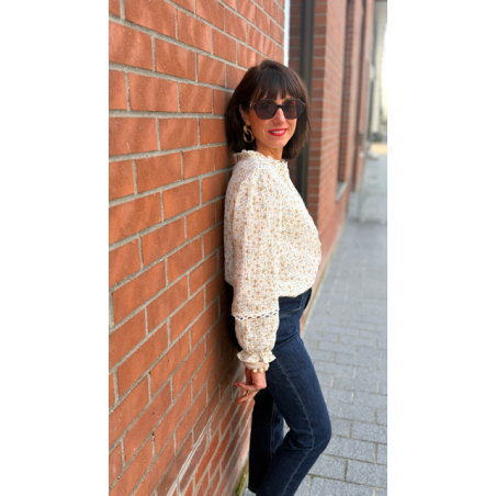 Chemise à fleurs –  Mademoiselle Jeanne